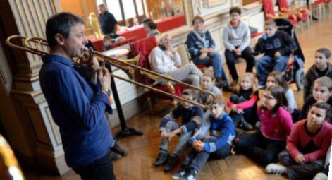 Photographie en référence au programme : Découverte autour des cuivres